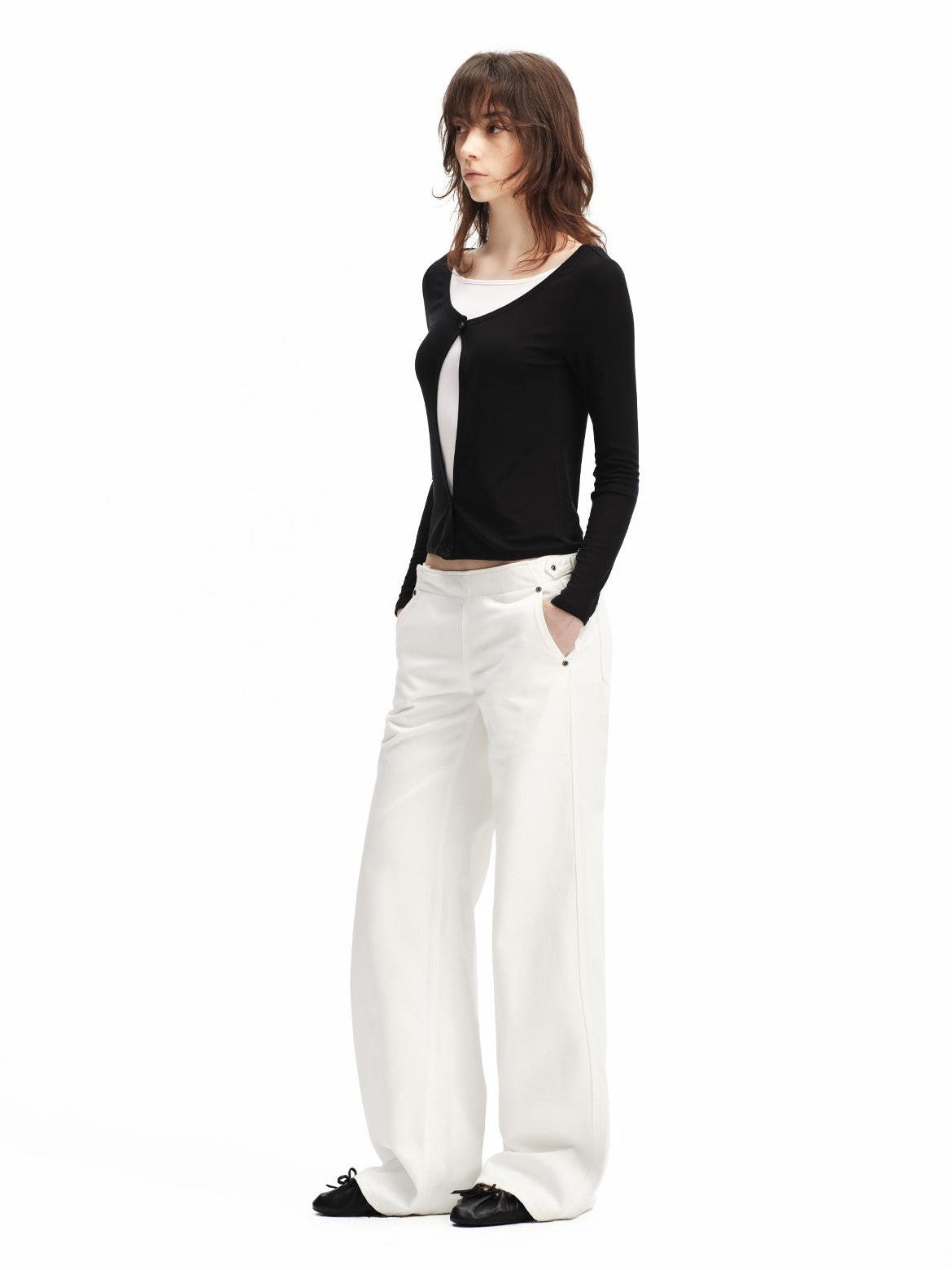 RUN TO THE FUTURE Structured White No Fly Paris Button Low Rise Cotton Women&