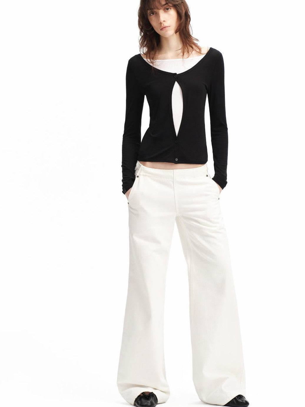 RUN TO THE FUTURE Structured White No Fly Paris Button Low Rise Cotton Women&