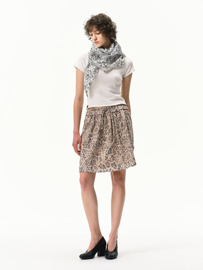 RUN TO THE FUTURE Textured Zebra Print Women&