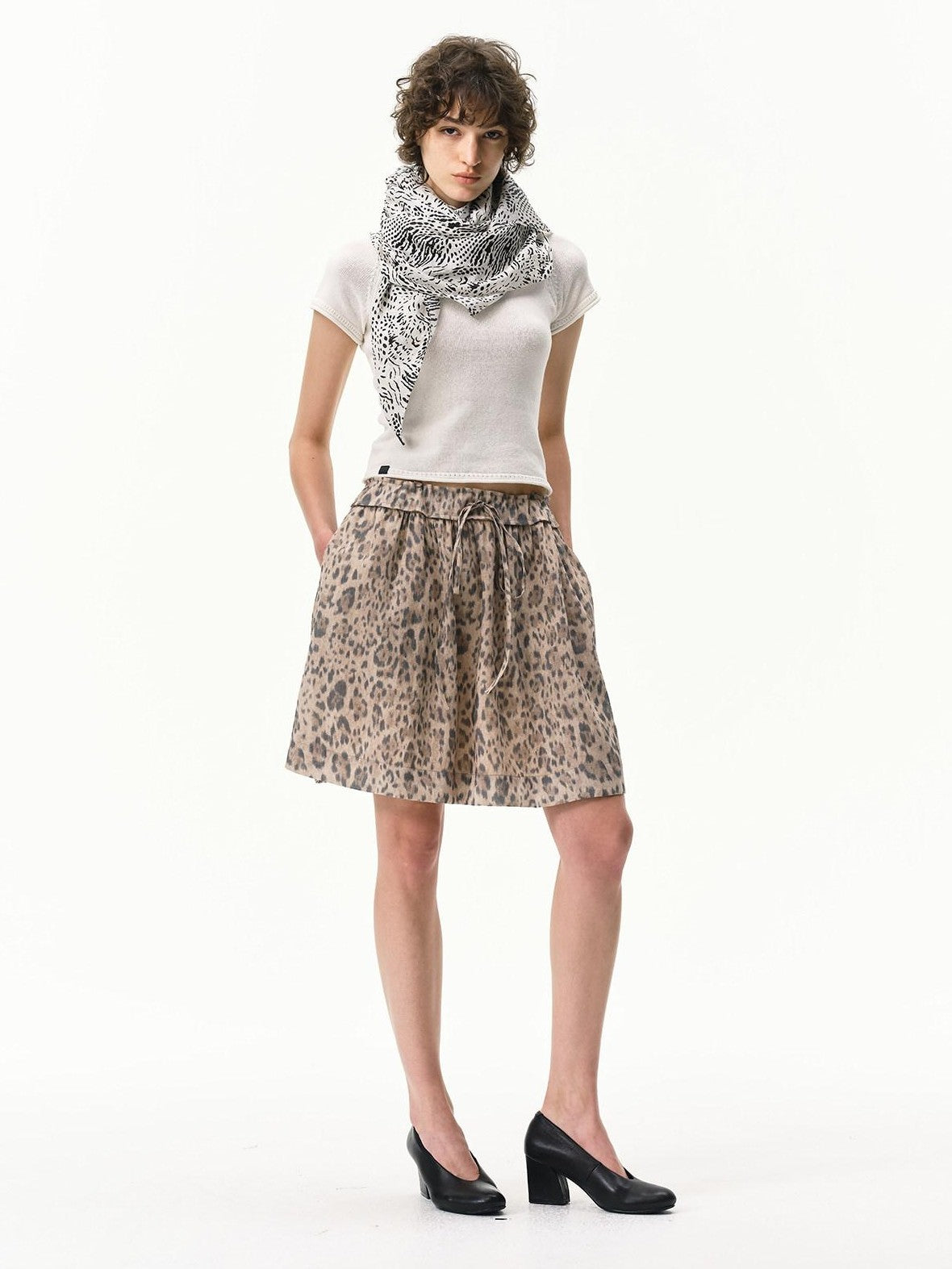 RUN TO THE FUTURE Textured Zebra Print Women&