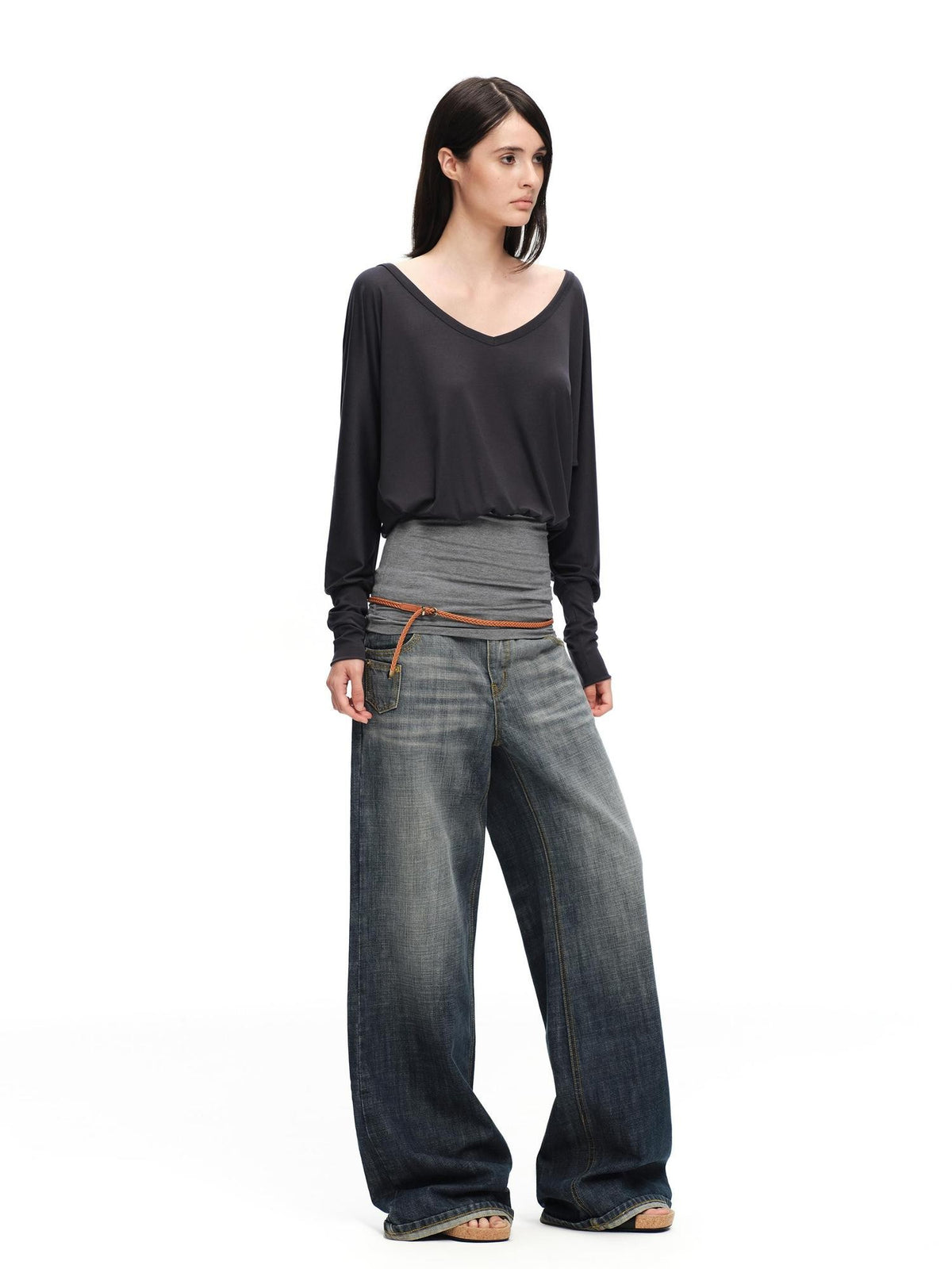 RUN TO THE FUTURE V-neck One Shoulder Contrast Trim Loose Fit Lyocell Women&