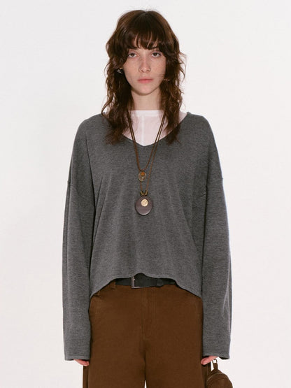 RUN TO THE FUTURE V-neck Relaxed Knit Women&