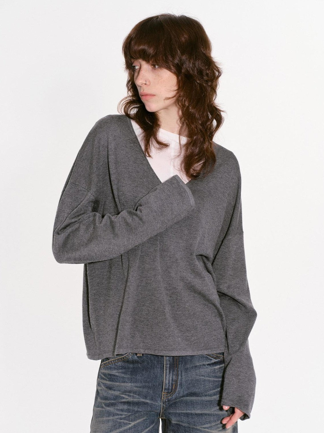 RUN TO THE FUTURE V-neck Relaxed Knit Women&