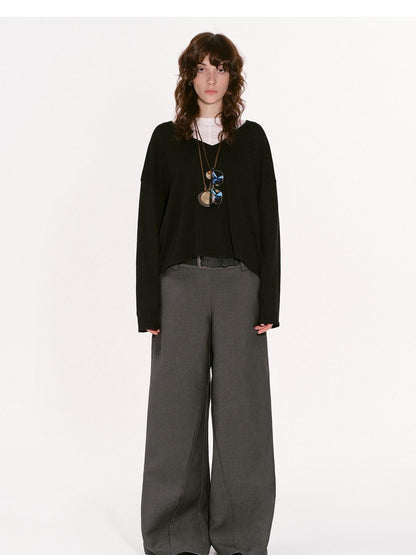 RUN TO THE FUTURE V-neck Relaxed Knit Women&