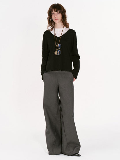 RUN TO THE FUTURE V-neck Relaxed Knit Women&