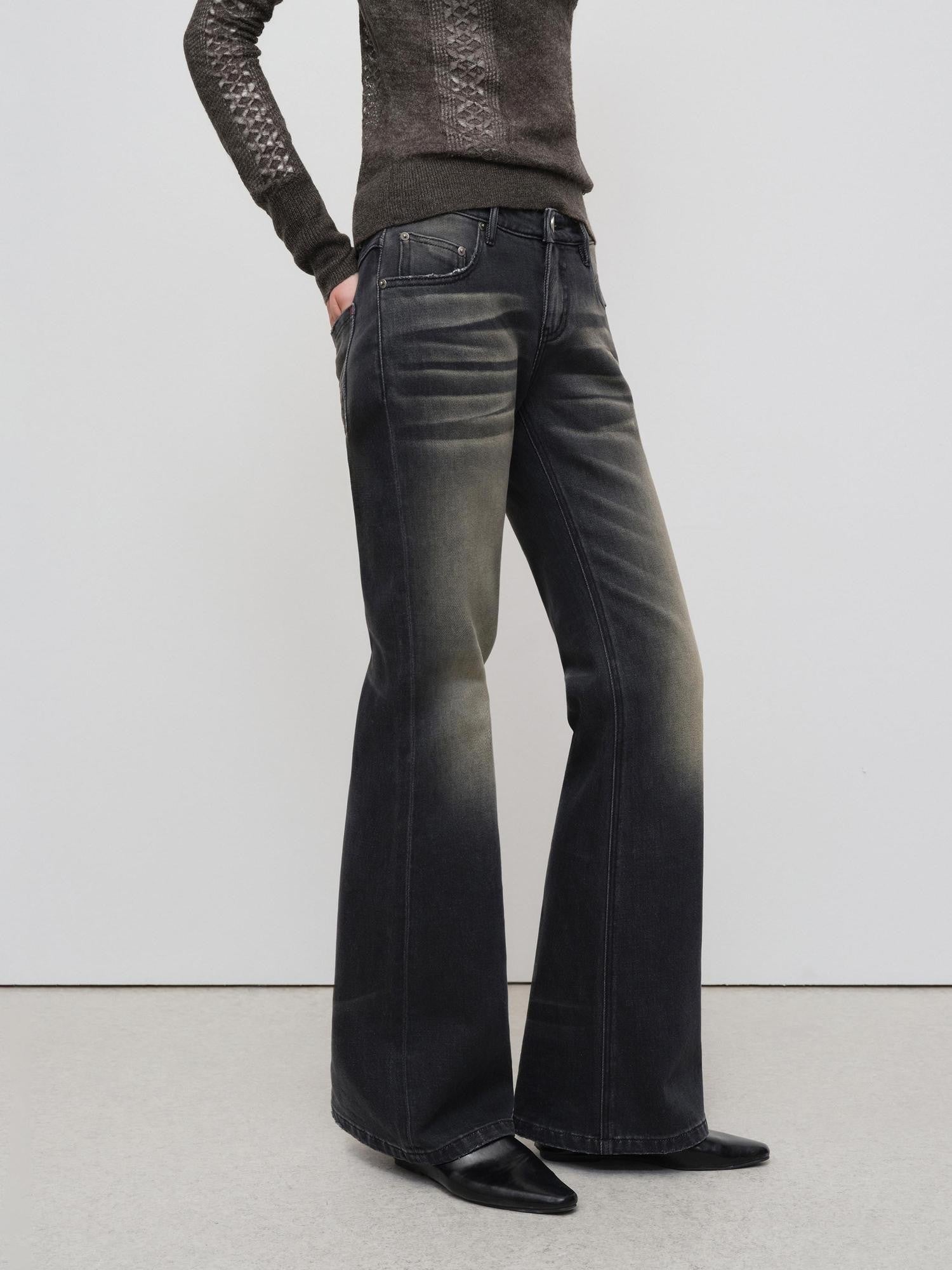RUN TO THE FUTURE Vintage Black Whisker Distressed Low Rise Relaxed Women&