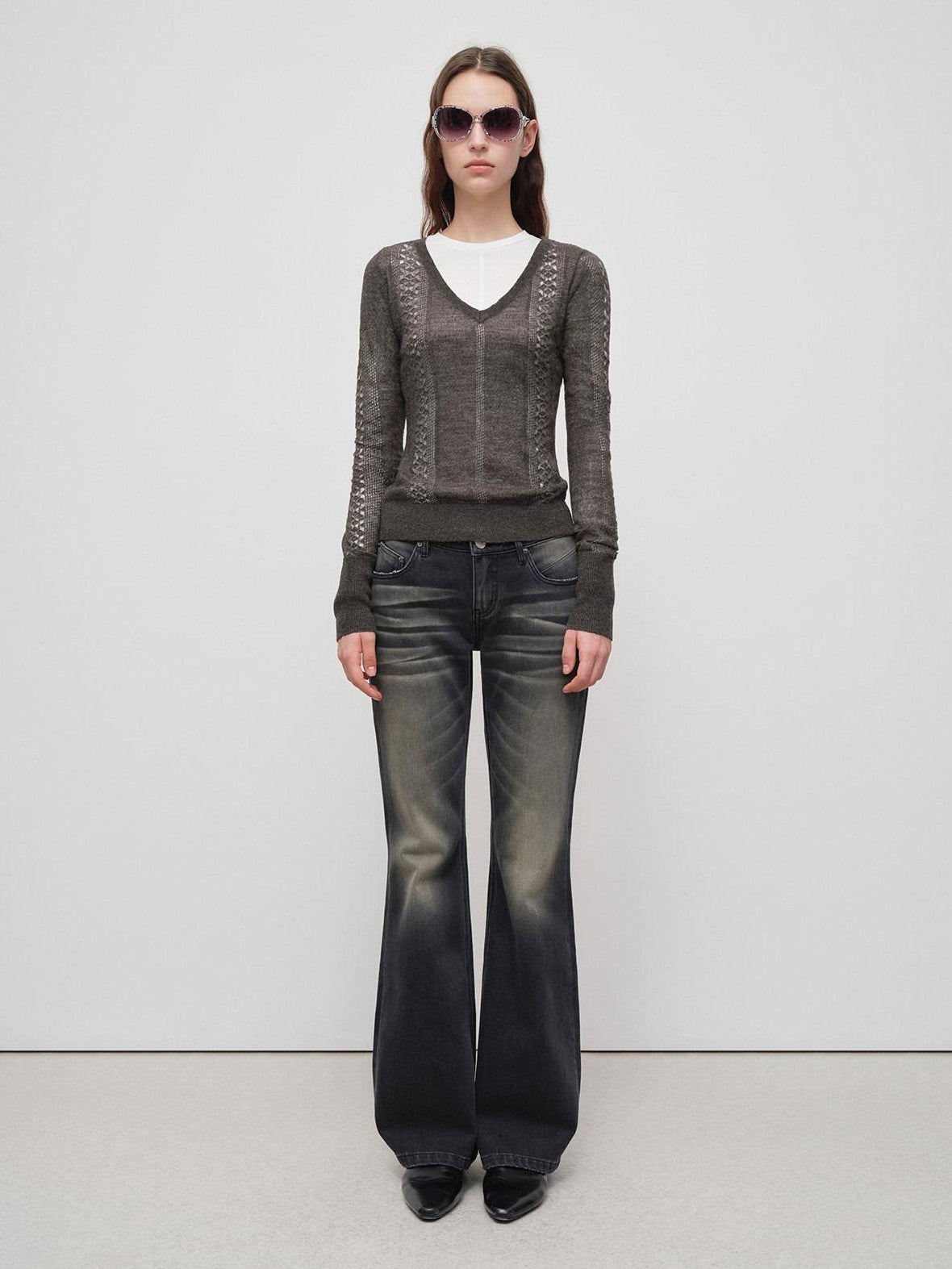 RUN TO THE FUTURE Vintage Black Whisker Distressed Low Rise Relaxed Women&