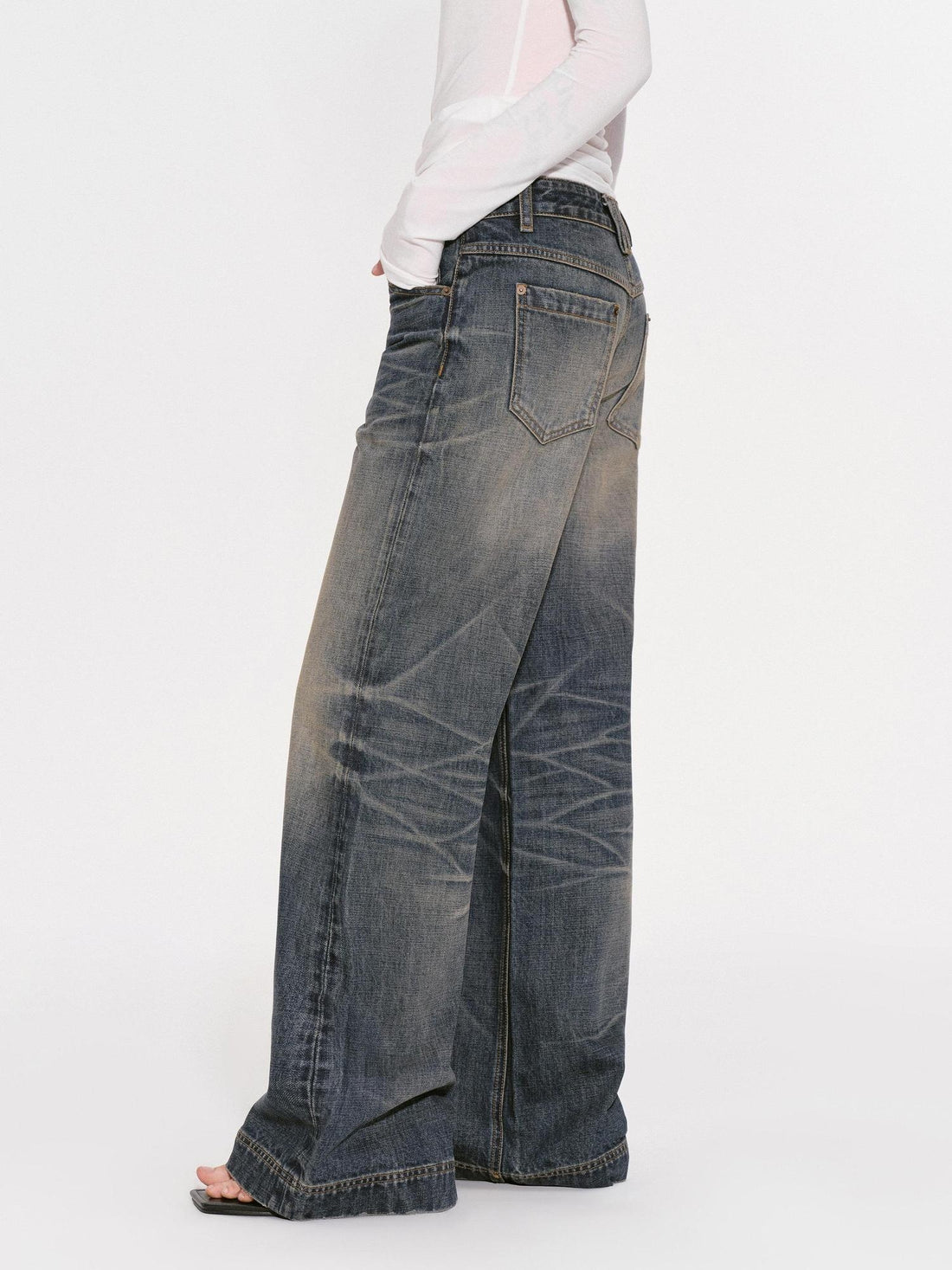 RUN TO THE FUTURE Vintage Wash Low Rise Relaxed Fit High Cotton Zipper Fly Casual Wide-Leg Jeans