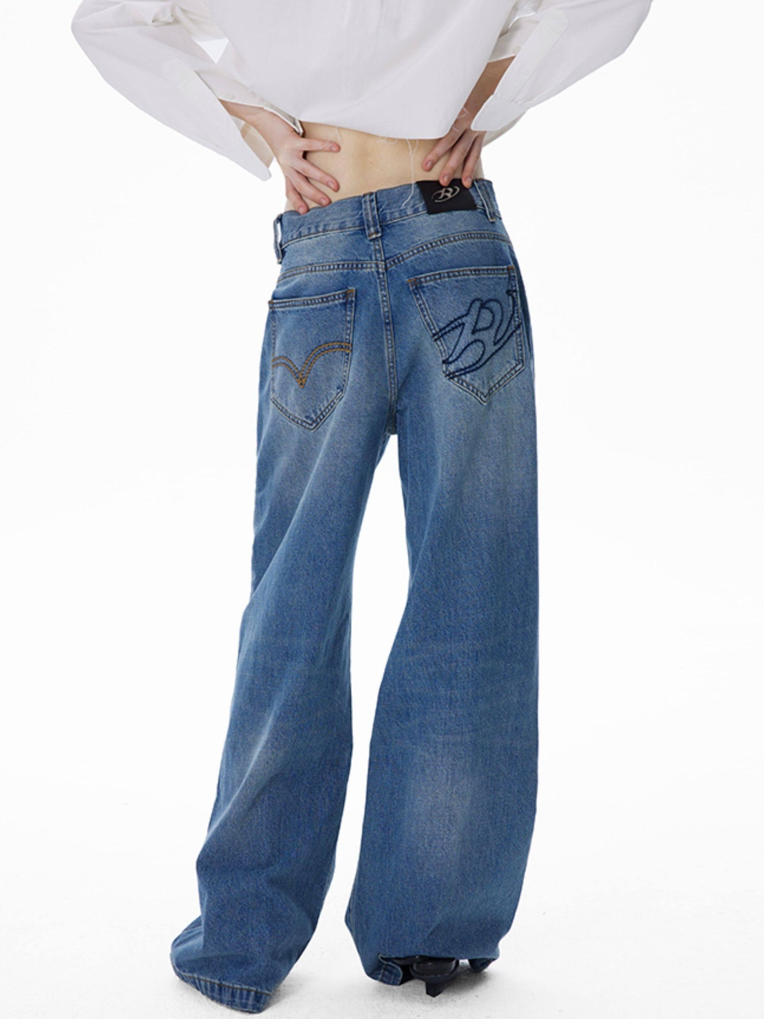 RUN TO THE FUTURE Vintage Washed Coated Loose Natural Waist Women Zip Fly Straight Jeans