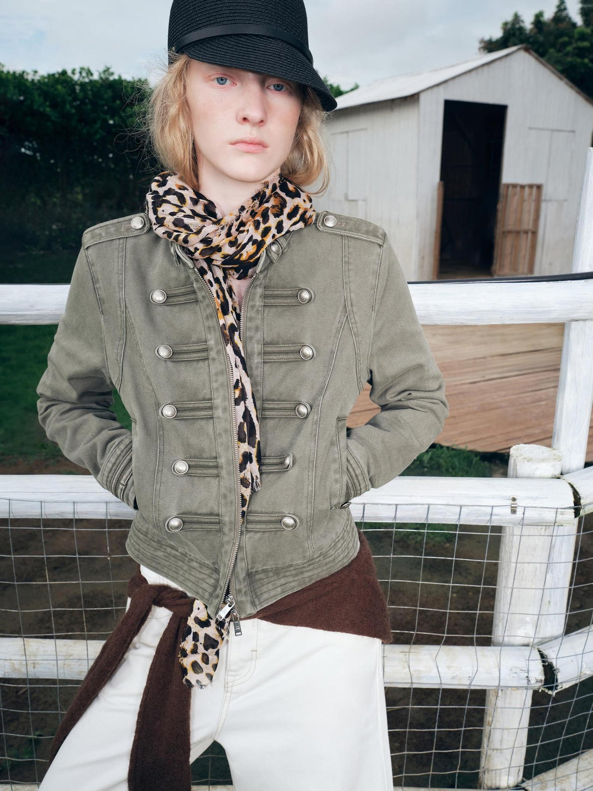 RUN TO THE FUTURE Vintage Washed Distressed Napoleon Women&