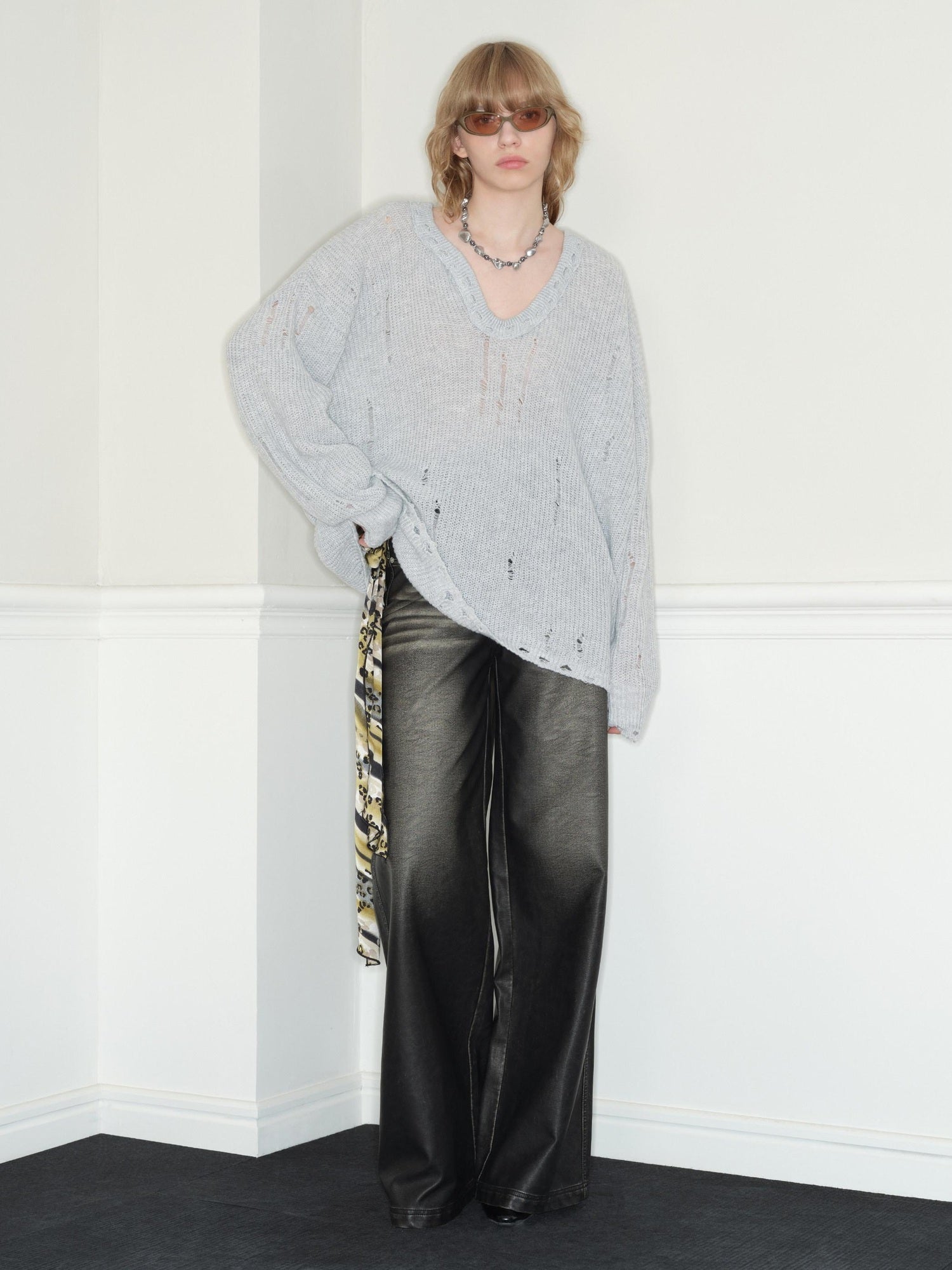 RUN TO THE FUTURE Viscose Blend Lightweight Distressed Oversized Commuter Women Knit Sweaters