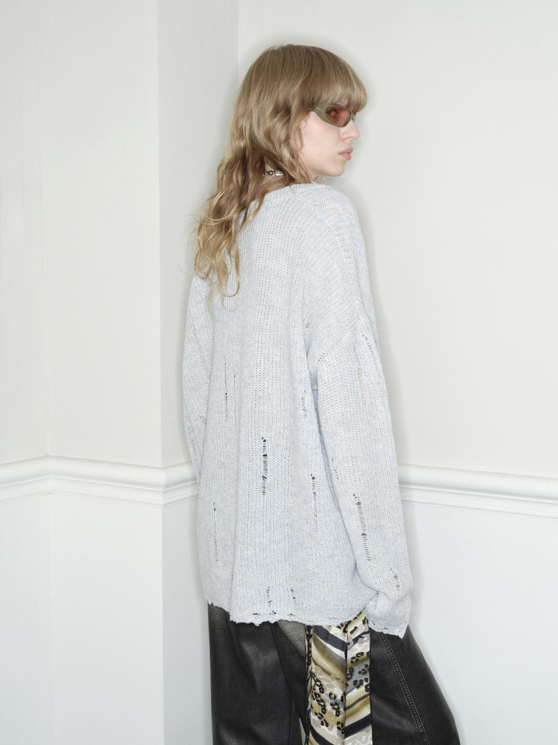 RUN TO THE FUTURE Viscose Blend Lightweight Distressed Oversized Commuter Women Knit Sweaters