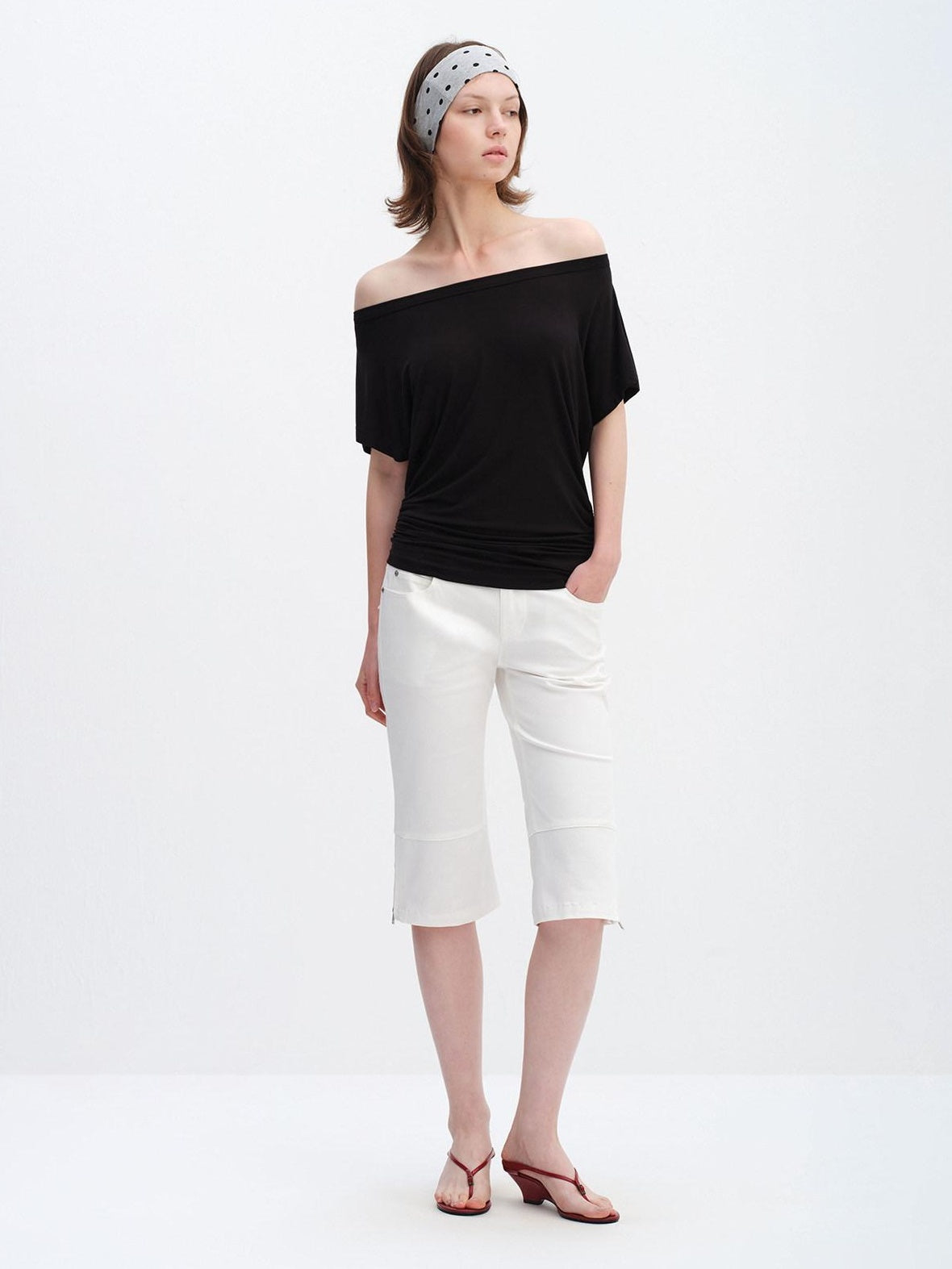 RUN TO THE FUTURE Washed Cotton Stretch Low Rise Slight Flare Zip Fly Women Olive Chino Shorts