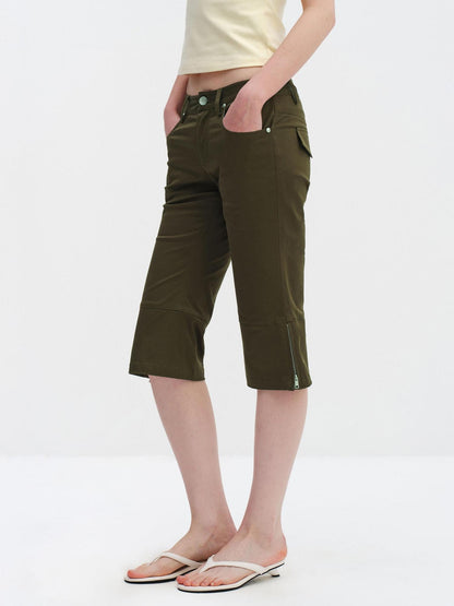 RUN TO THE FUTURE Washed Cotton Stretch Low Rise Slight Flare Zip Fly Women Olive Chino Shorts