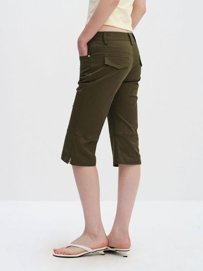 RUN TO THE FUTURE Washed Cotton Stretch Low Rise Slight Flare Zip Fly Women Olive Chino Shorts