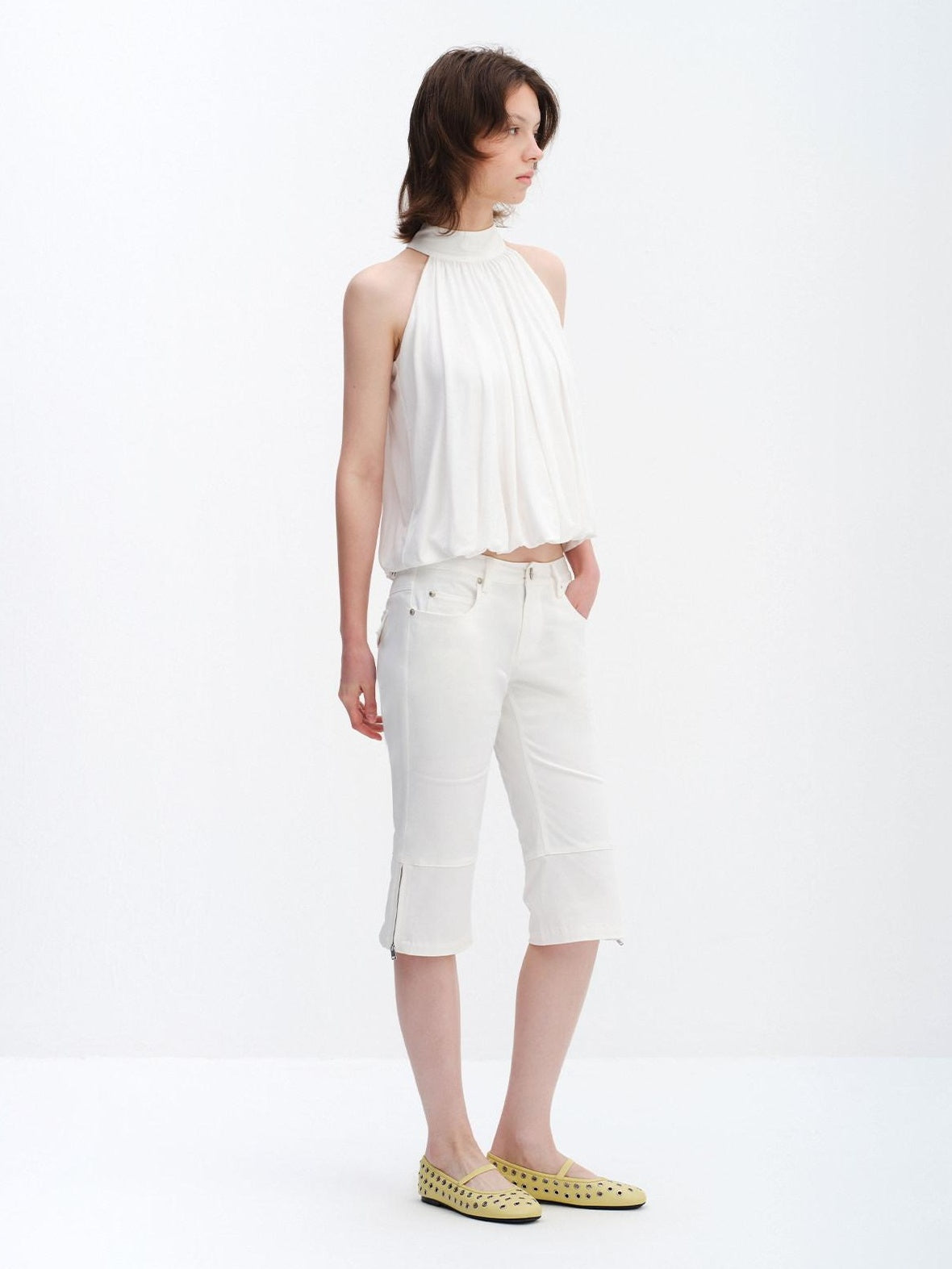 RUN TO THE FUTURE Washed Cotton Stretch Low Rise Slight Flare Zip Fly Women Olive Chino Shorts