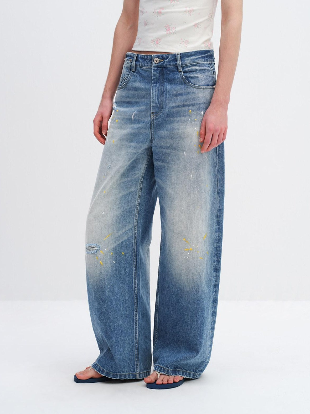 RUN TO THE FUTURE Washed Ripped Paint Splatter Loose Natural Waist Unisex Denim Wide-Leg Jeans