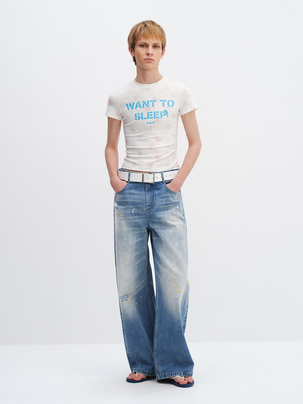 RUN TO THE FUTURE Washed Ripped Paint Splatter Loose Natural Waist Unisex Denim Wide-Leg Jeans