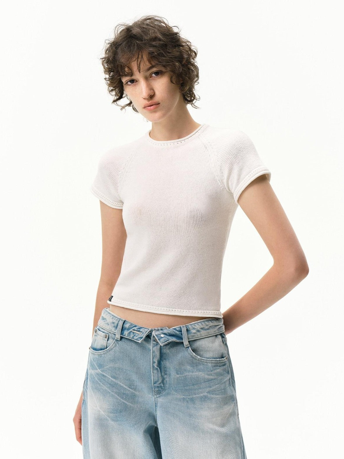 RUN TO THE FUTURE White Knit Raglan Slim Women&