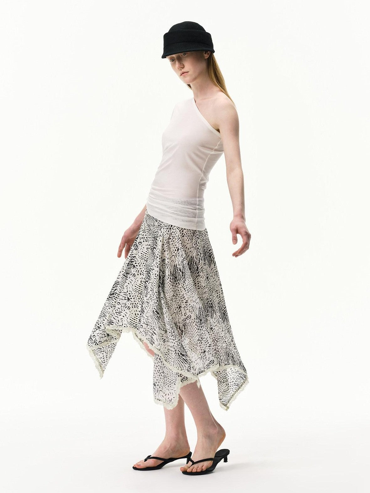 RUN TO THE FUTURE Zebra Print Irregular Lace Cool Touch Women&