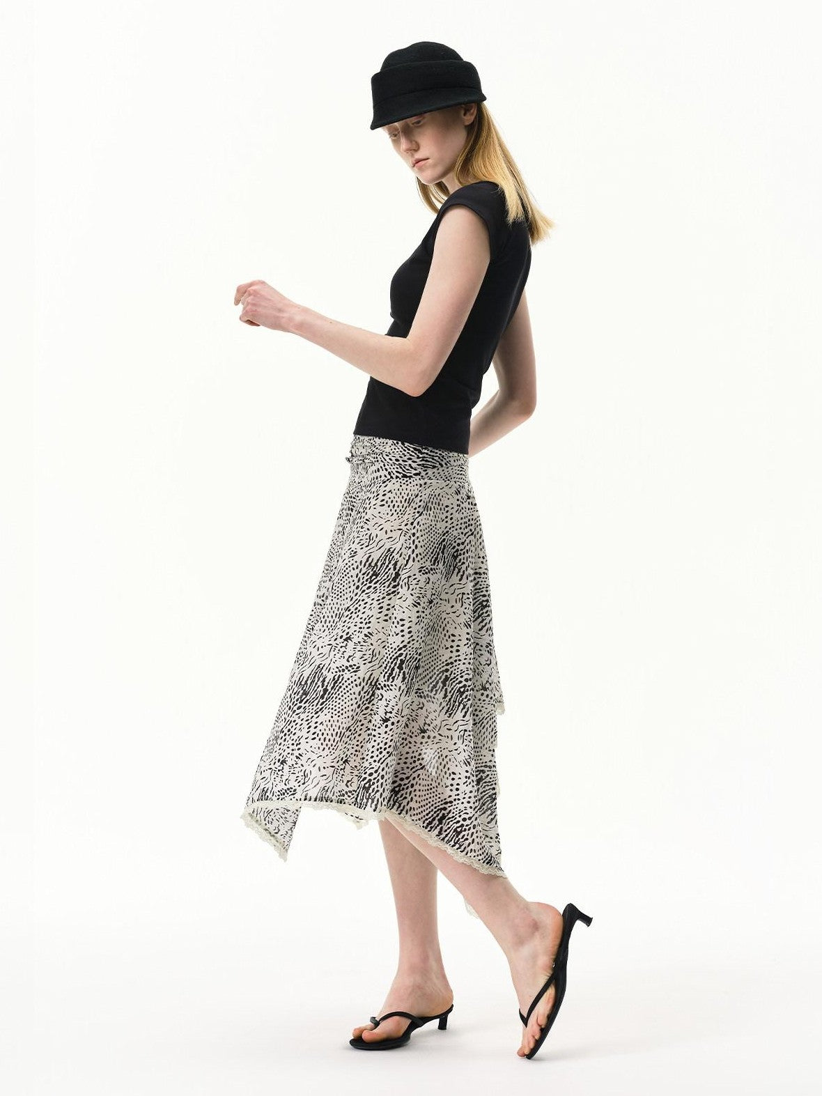 RUN TO THE FUTURE Zebra Print Irregular Lace Cool Touch Women&