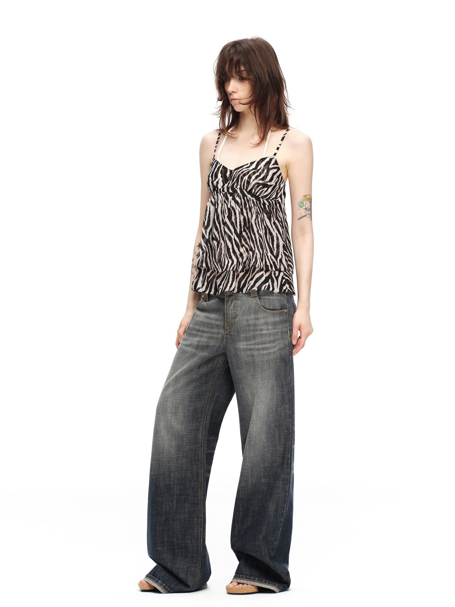 RUN TO THE FUTURE Zebra Print V-neck Open Back Women&