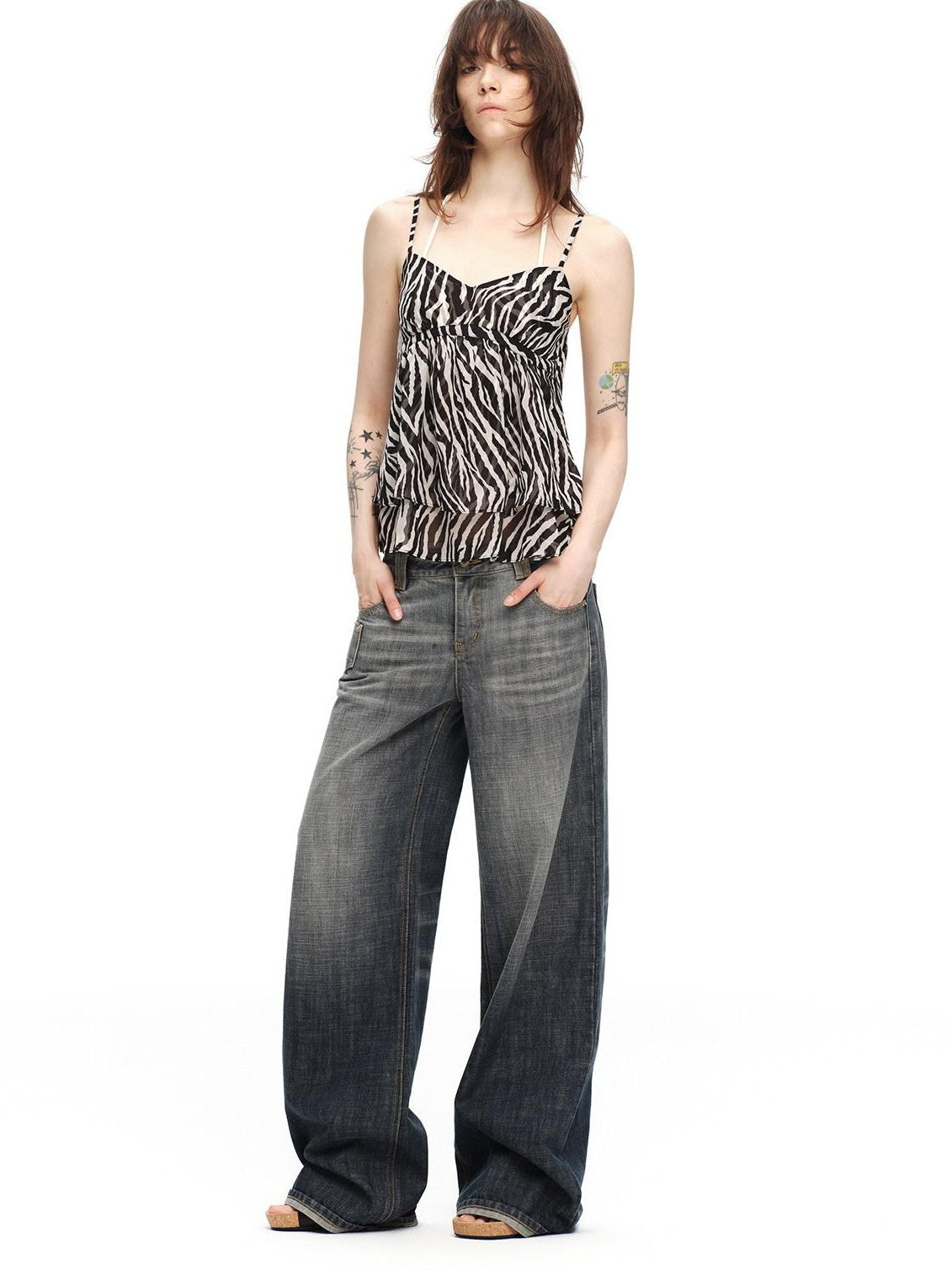 RUN TO THE FUTURE Zebra Print V-neck Open Back Women&
