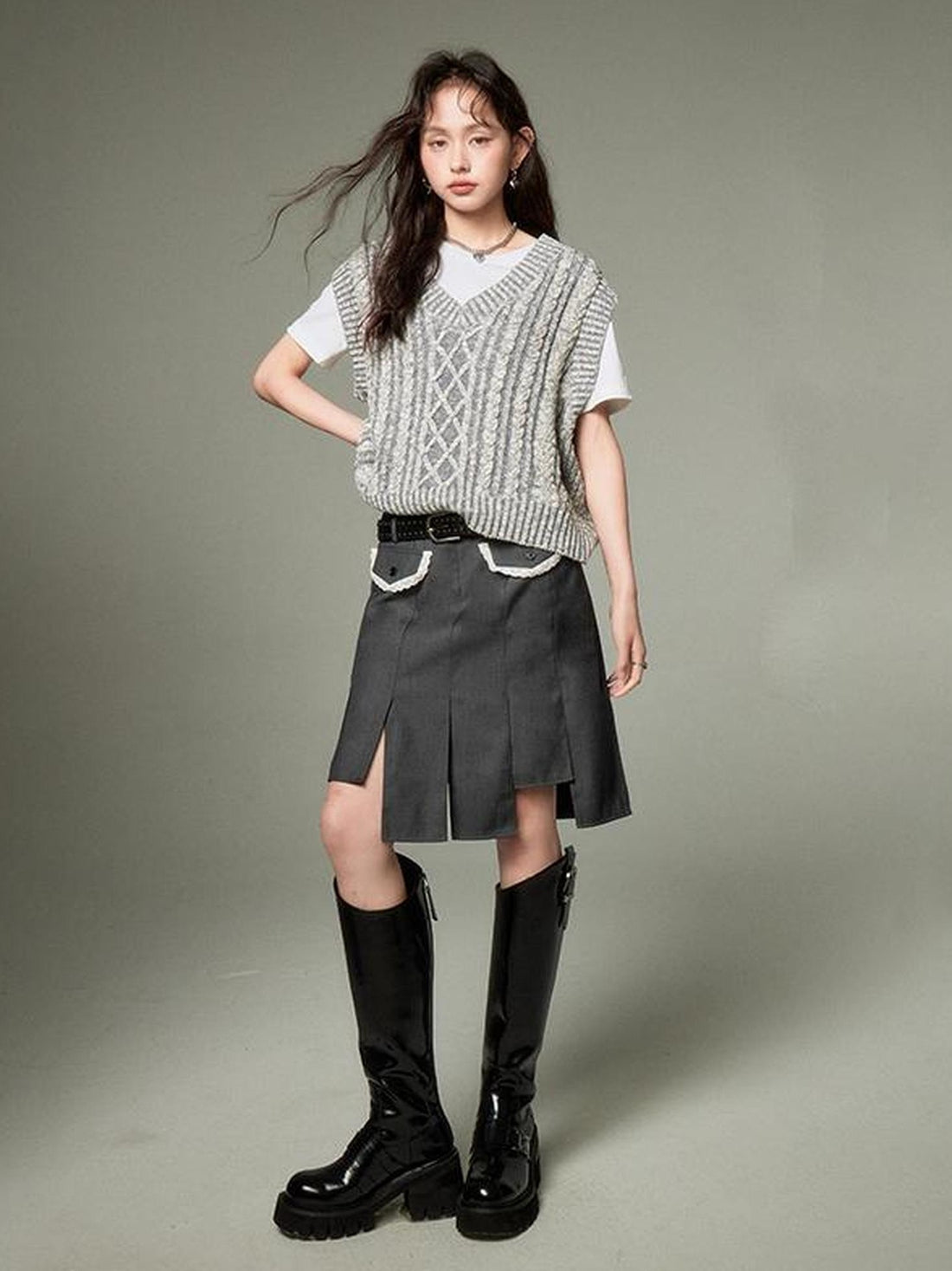 DIDDI MODA Rebel Academia Asymmetrical Pleated Skirt