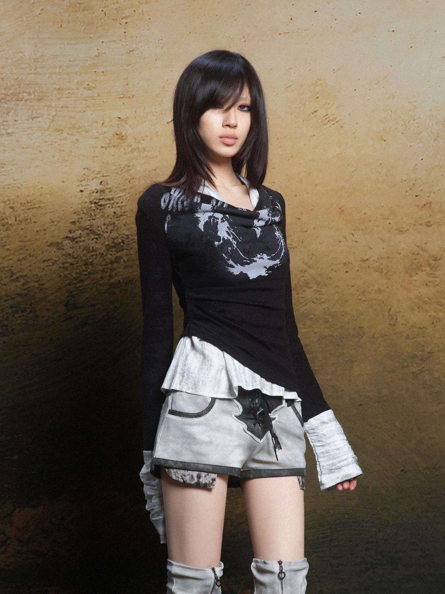 ARIADNAw Rebel Knit Punk Swing Neckline Top