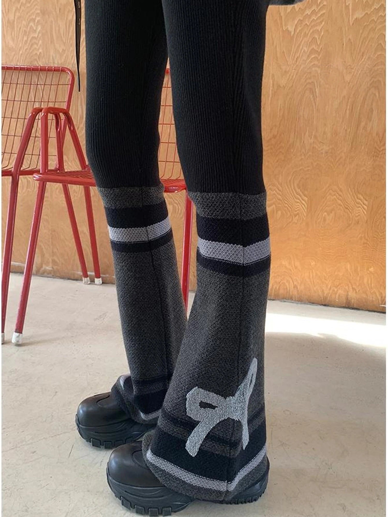 Retro Bow Knit Flare Pants