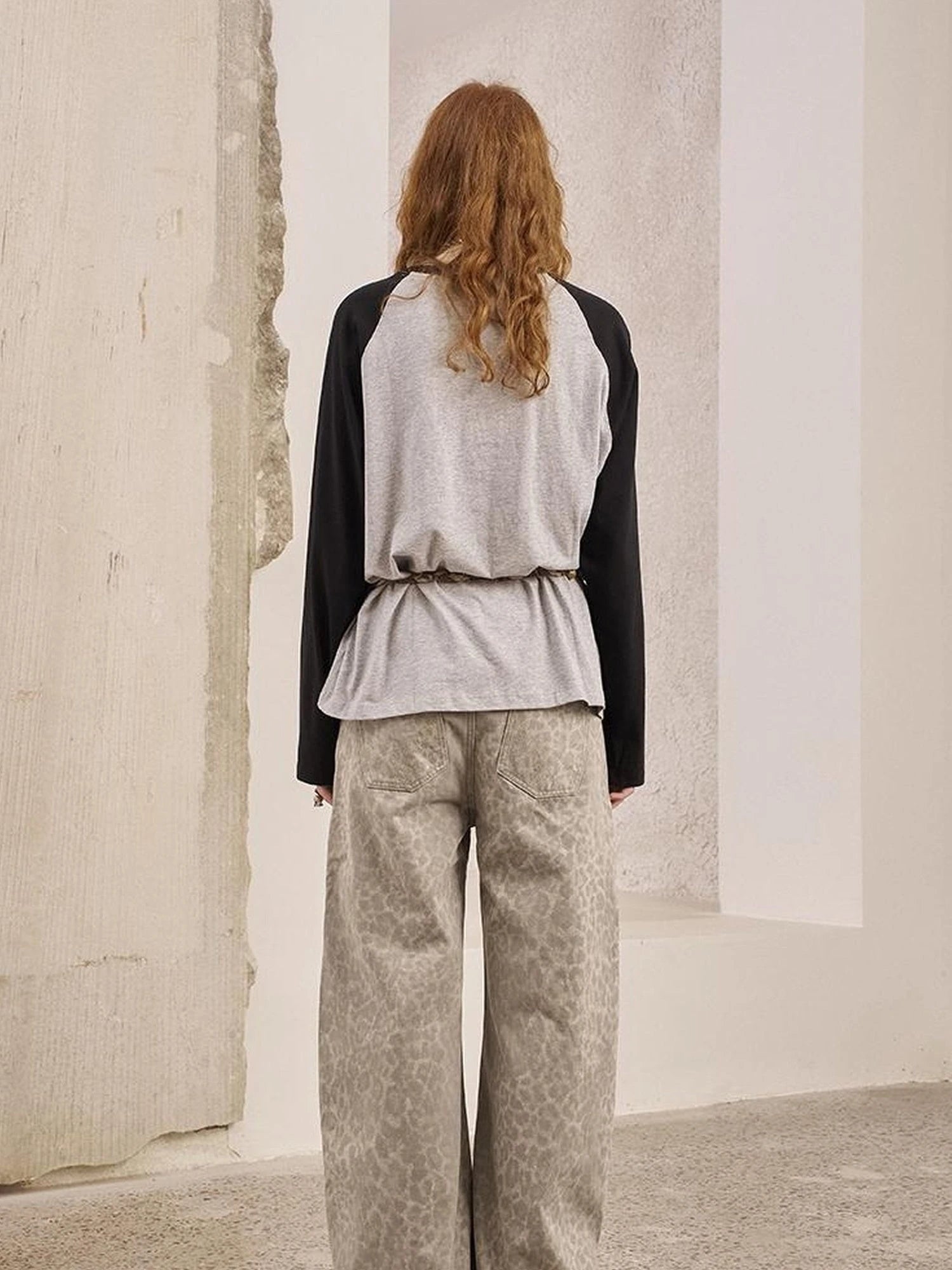 Retro Cat Coin Raglan Sleeve Tee