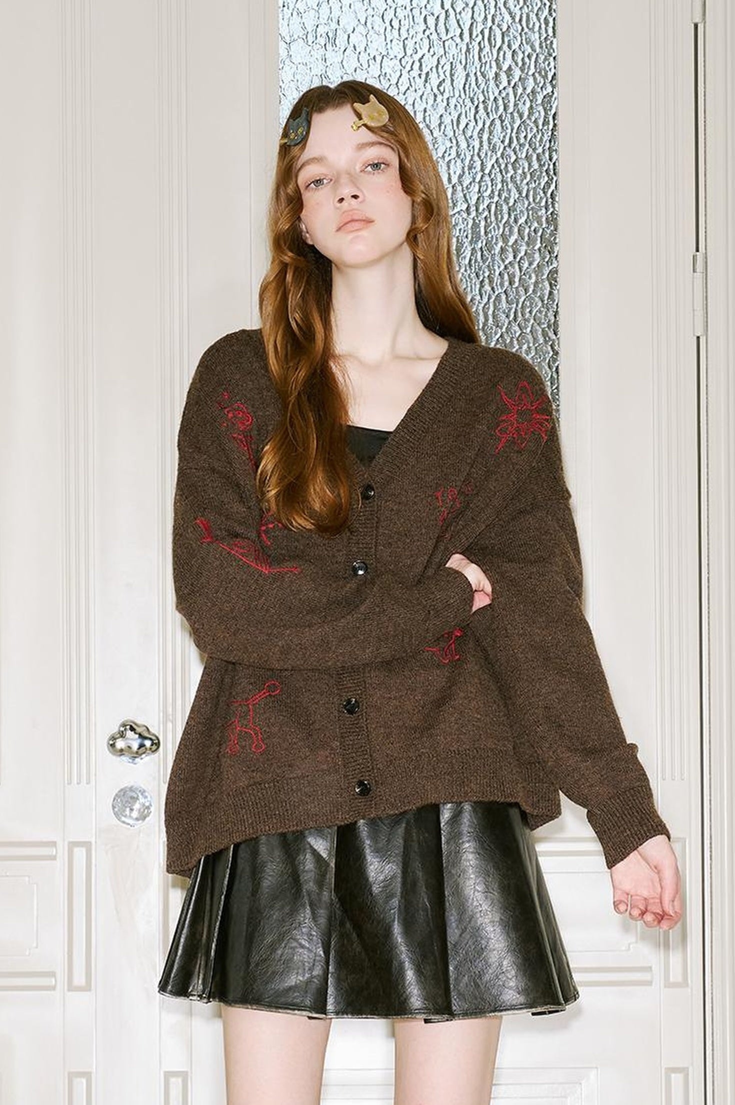DIDDI MODA Retro Embroidered Dachshund V Neck Knit Cardigan