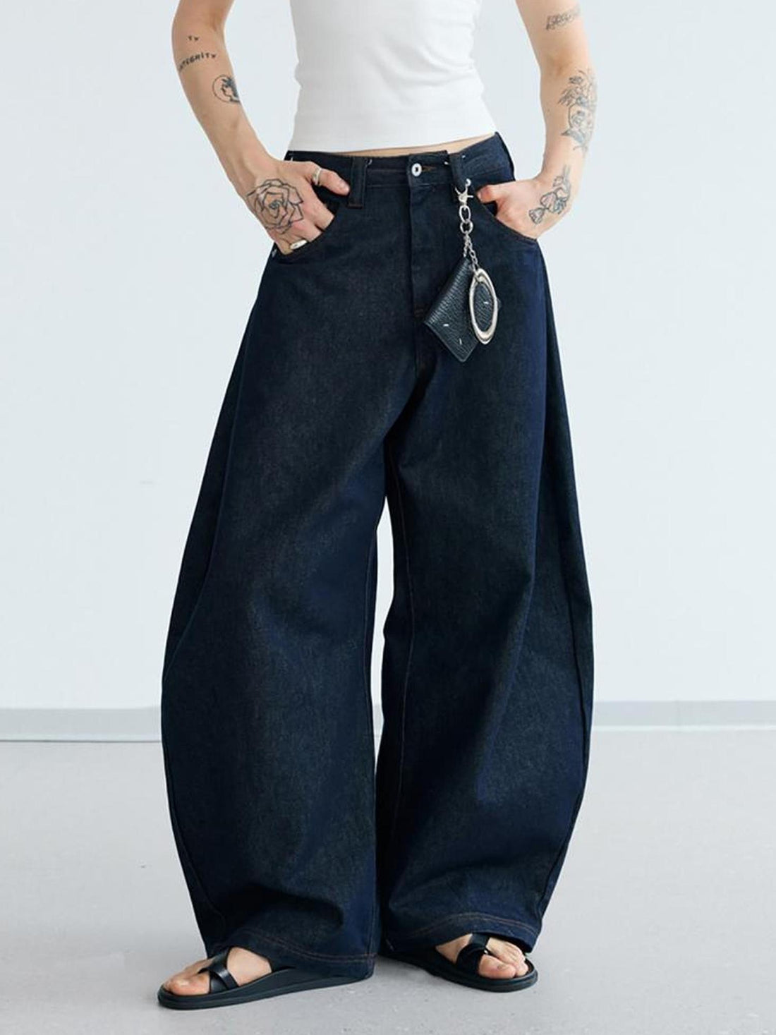 Peoplesense Retro Loose Fit Curved Hem Denim Pants