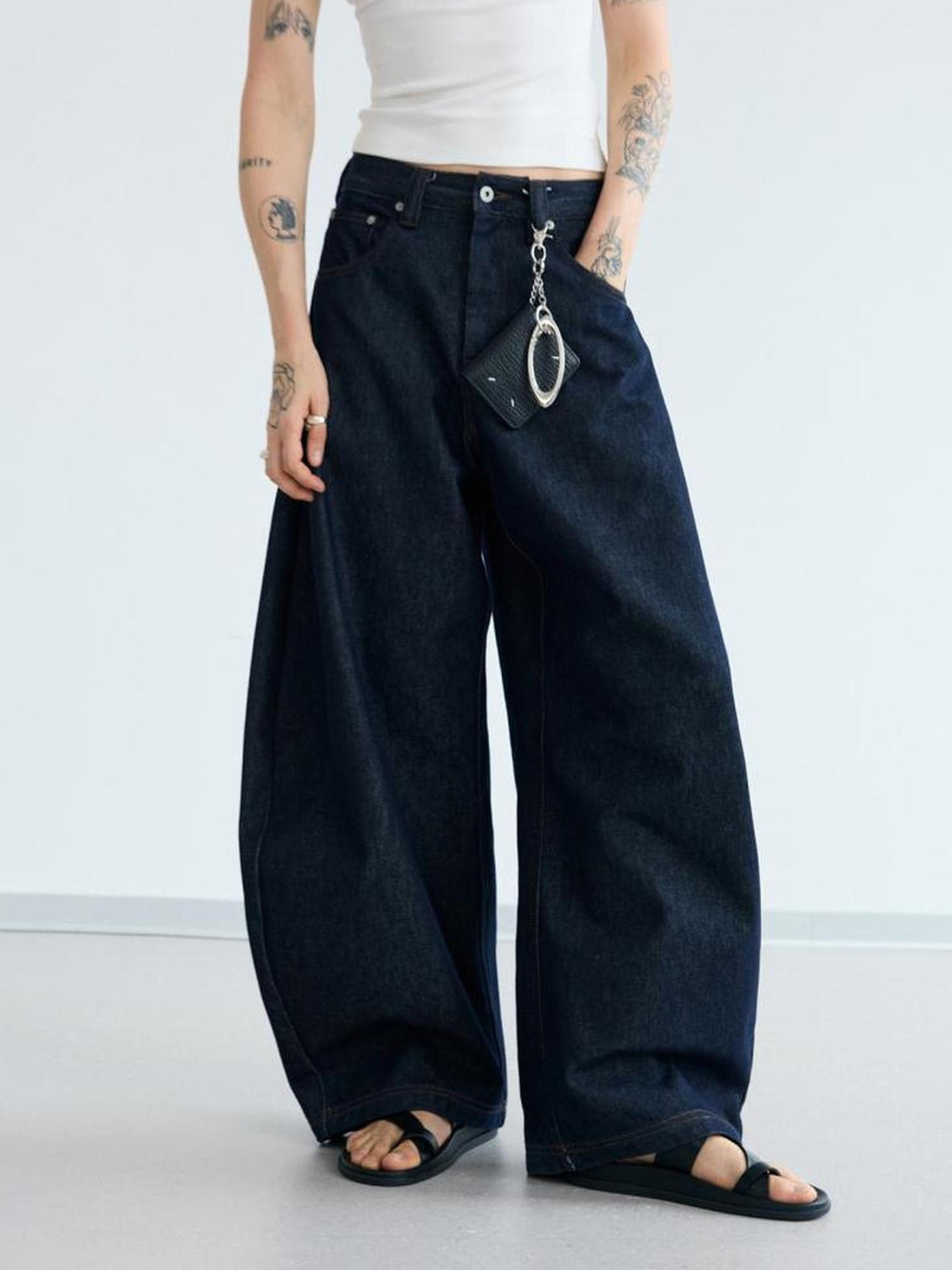 Peoplesense Retro Loose Fit Curved Hem Denim Pants