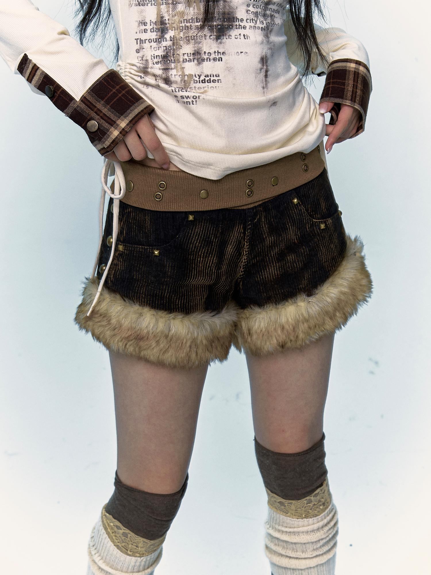 Retro Y2K Shibuya Fluffy Patchwork A-Line Corduroy Shorts