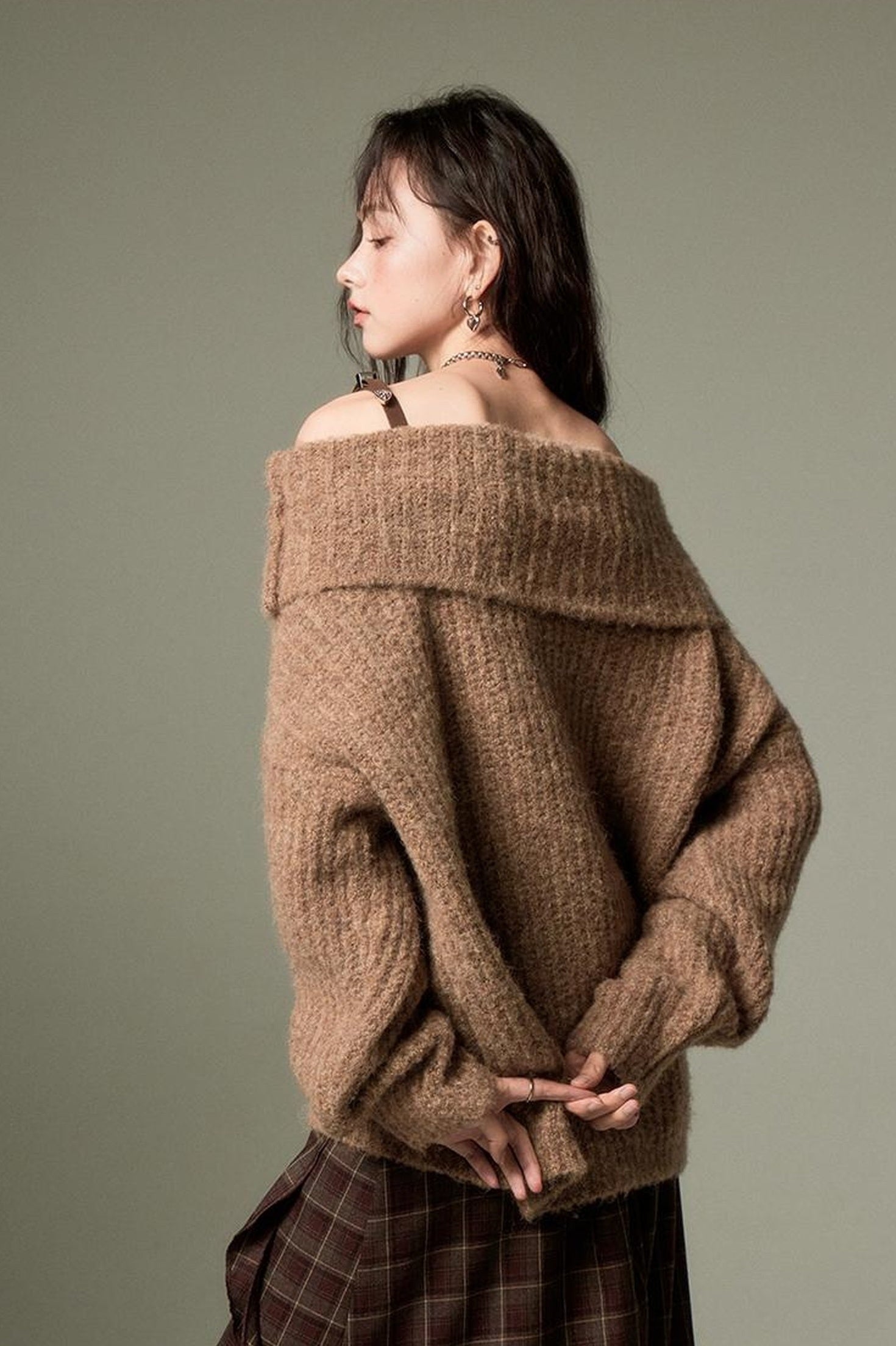 DIDDI MODA Romantic Off Shoulder Belted Sweater