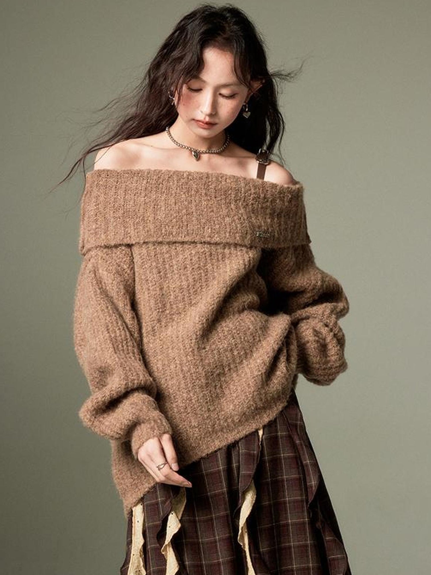 DIDDI MODA Romantic Off Shoulder Belted Sweater