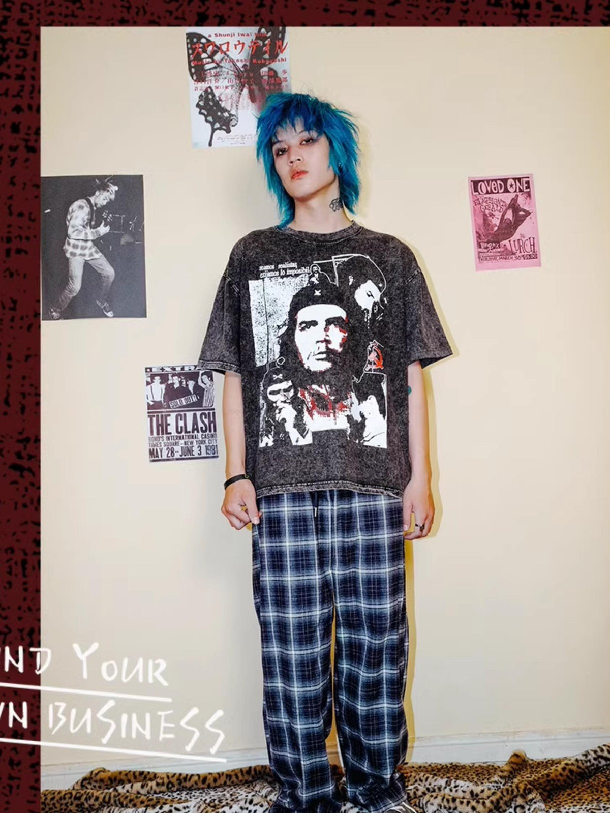 Rs by RebelSeed Distressed Guevara Print Oversized Women&