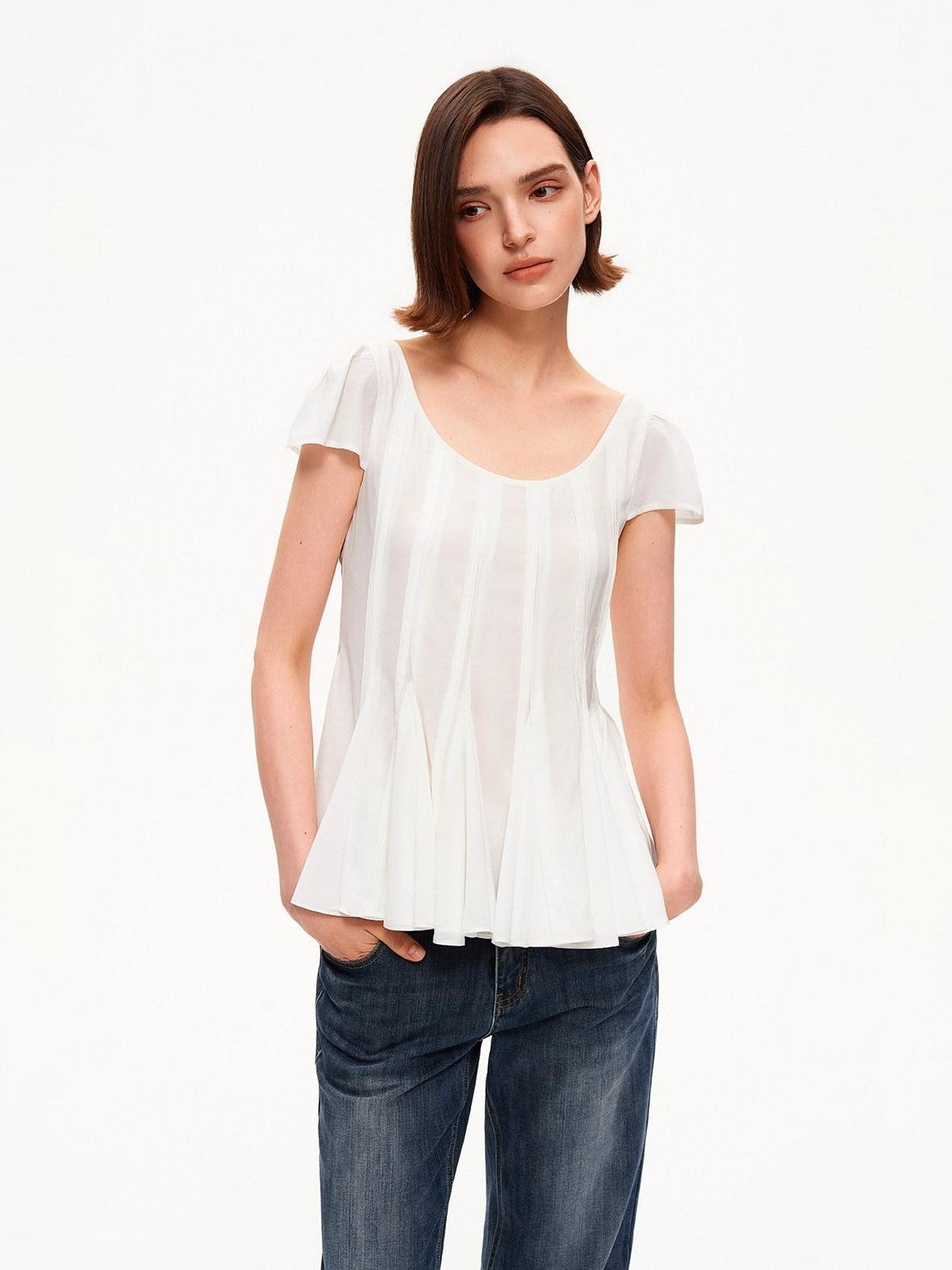 STRIKE A POSE A Line Vertical Pleated Flutter Sleeve Women&