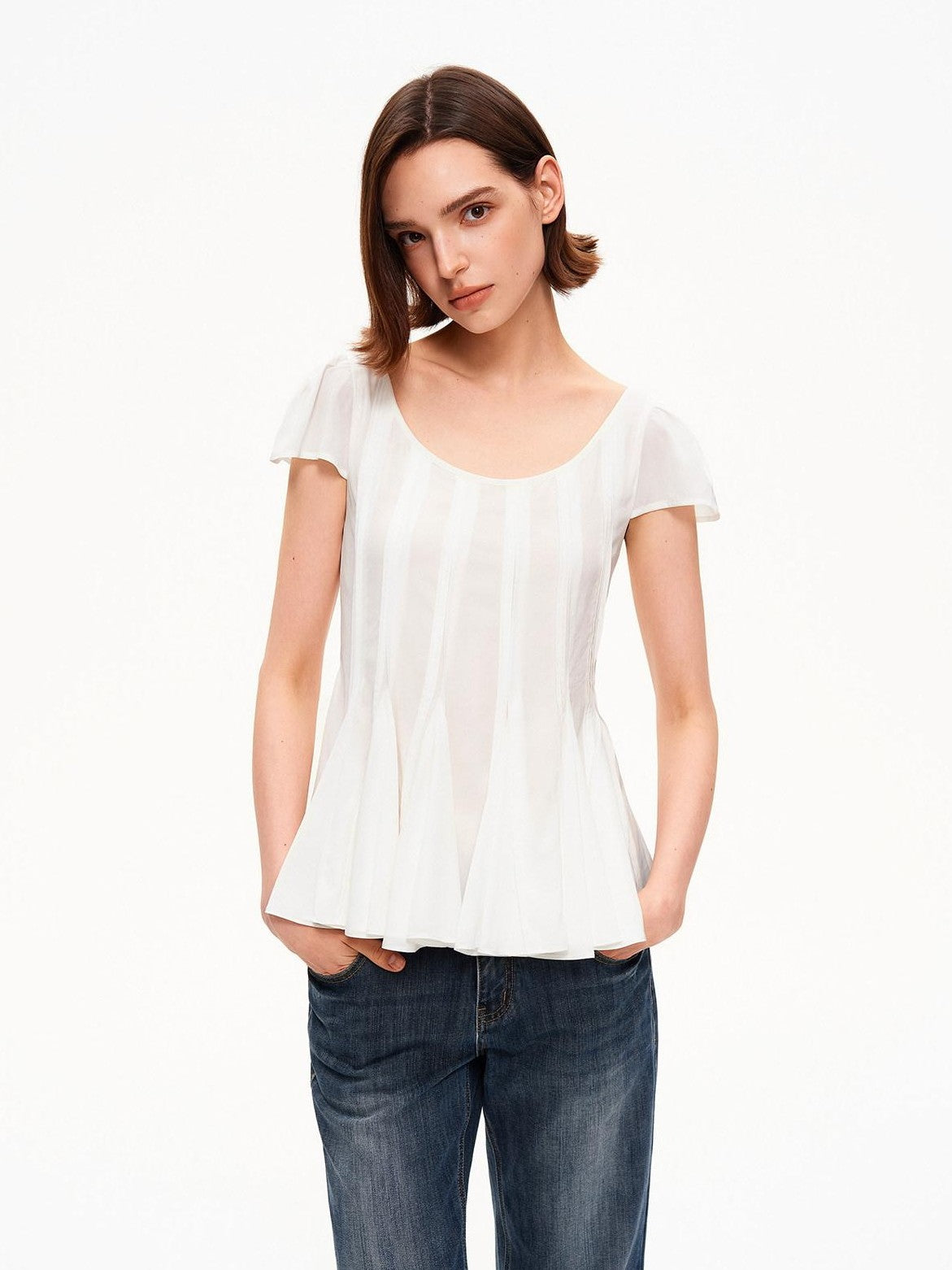 STRIKE A POSE A Line Vertical Pleated Flutter Sleeve Women&