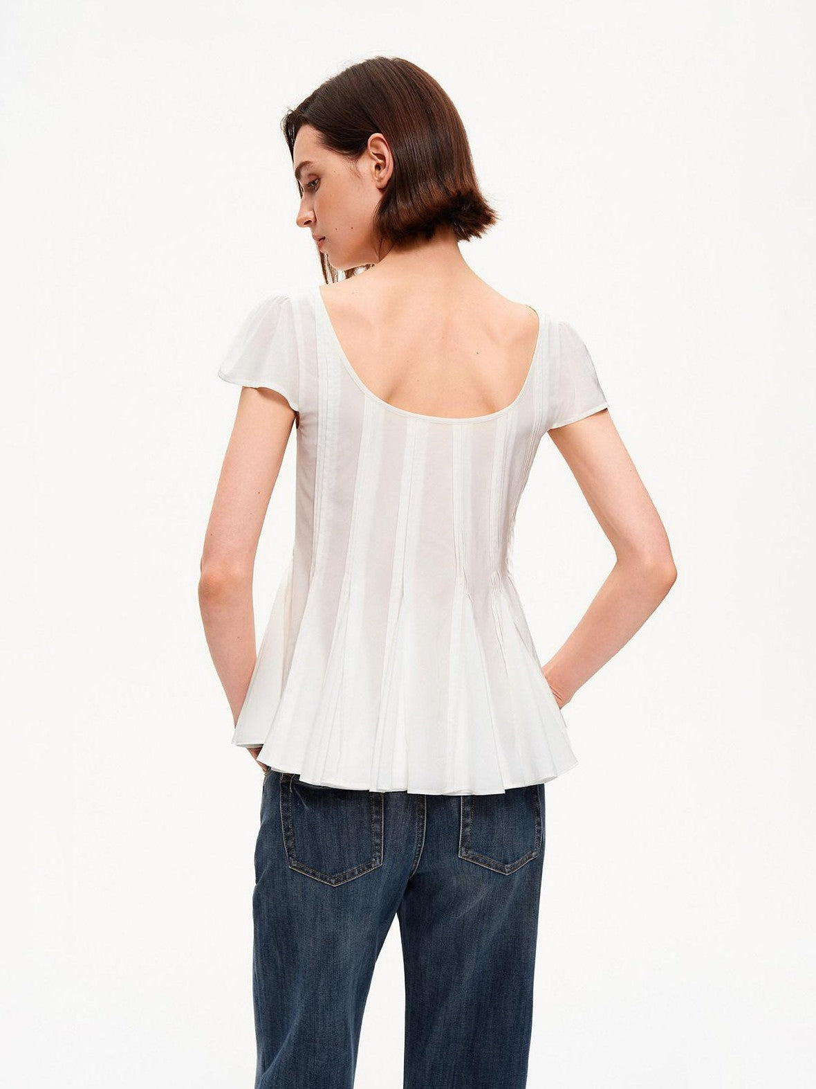 STRIKE A POSE A Line Vertical Pleated Flutter Sleeve Women&