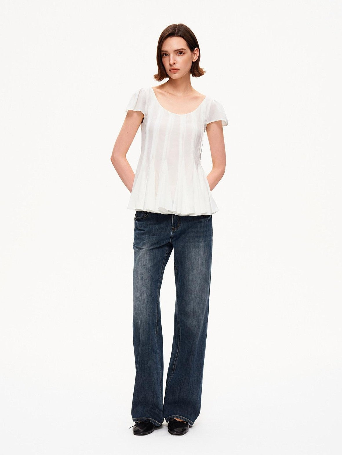 STRIKE A POSE A Line Vertical Pleated Flutter Sleeve Women&