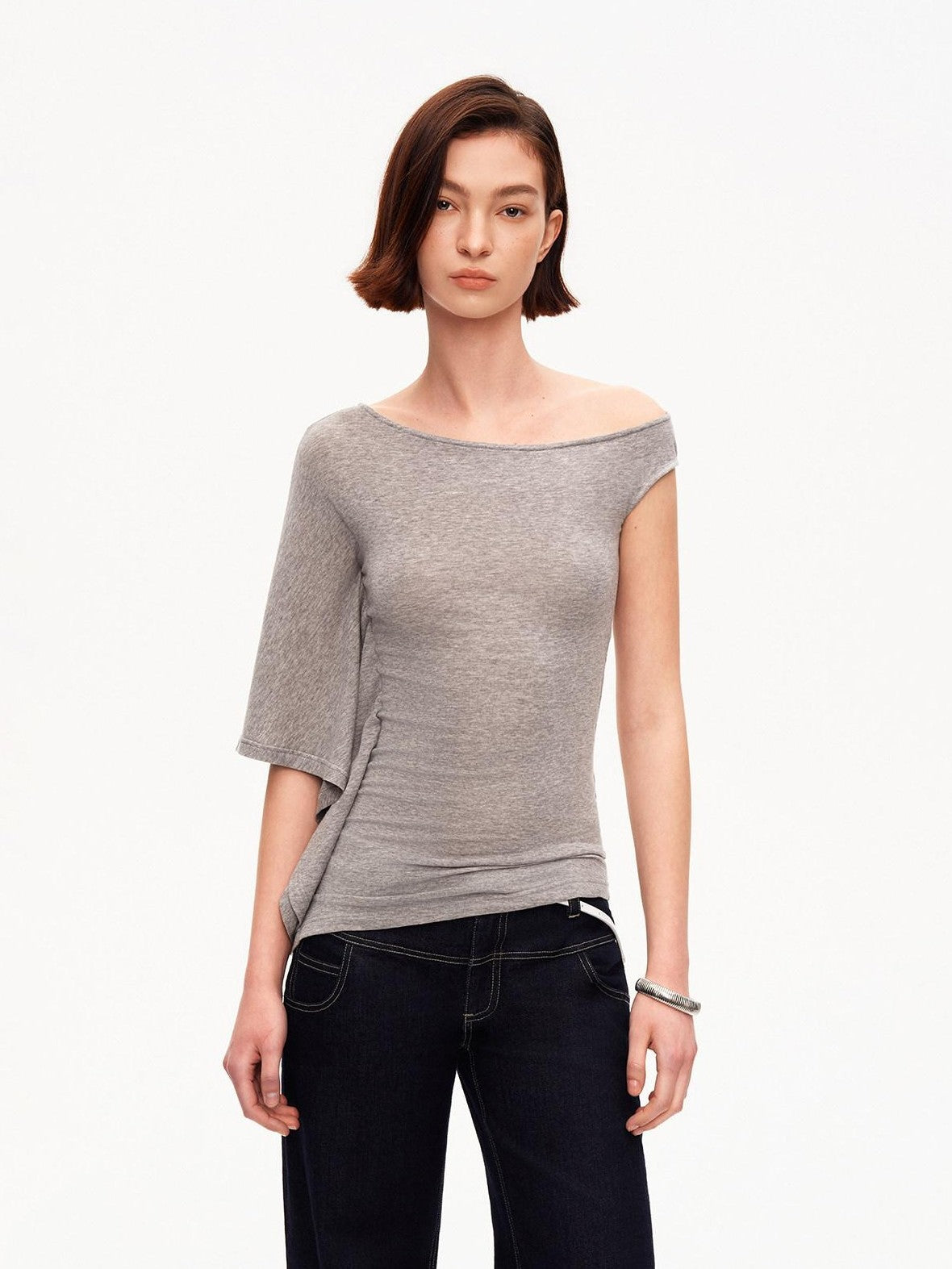 STRIKE A POSE Asymmetric Slanted Knit Short Sleeve Women&