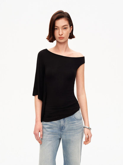 STRIKE A POSE Asymmetric Slanted Knit Short Sleeve Women&