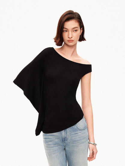 STRIKE A POSE Asymmetric Slanted Knit Short Sleeve Women&