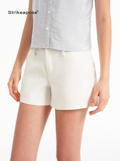 STRIKE A POSE Black White Straight Twill Wrinkle Resistant Women&