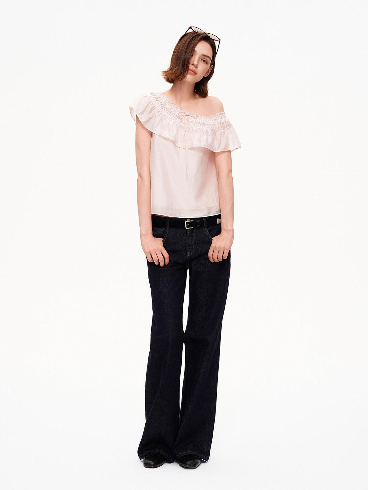 STRIKE A POSE Blush Pink Ruffle Lace Diagonal Women&