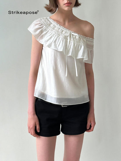 STRIKE A POSE Blush Pink Ruffle Lace Diagonal Women&