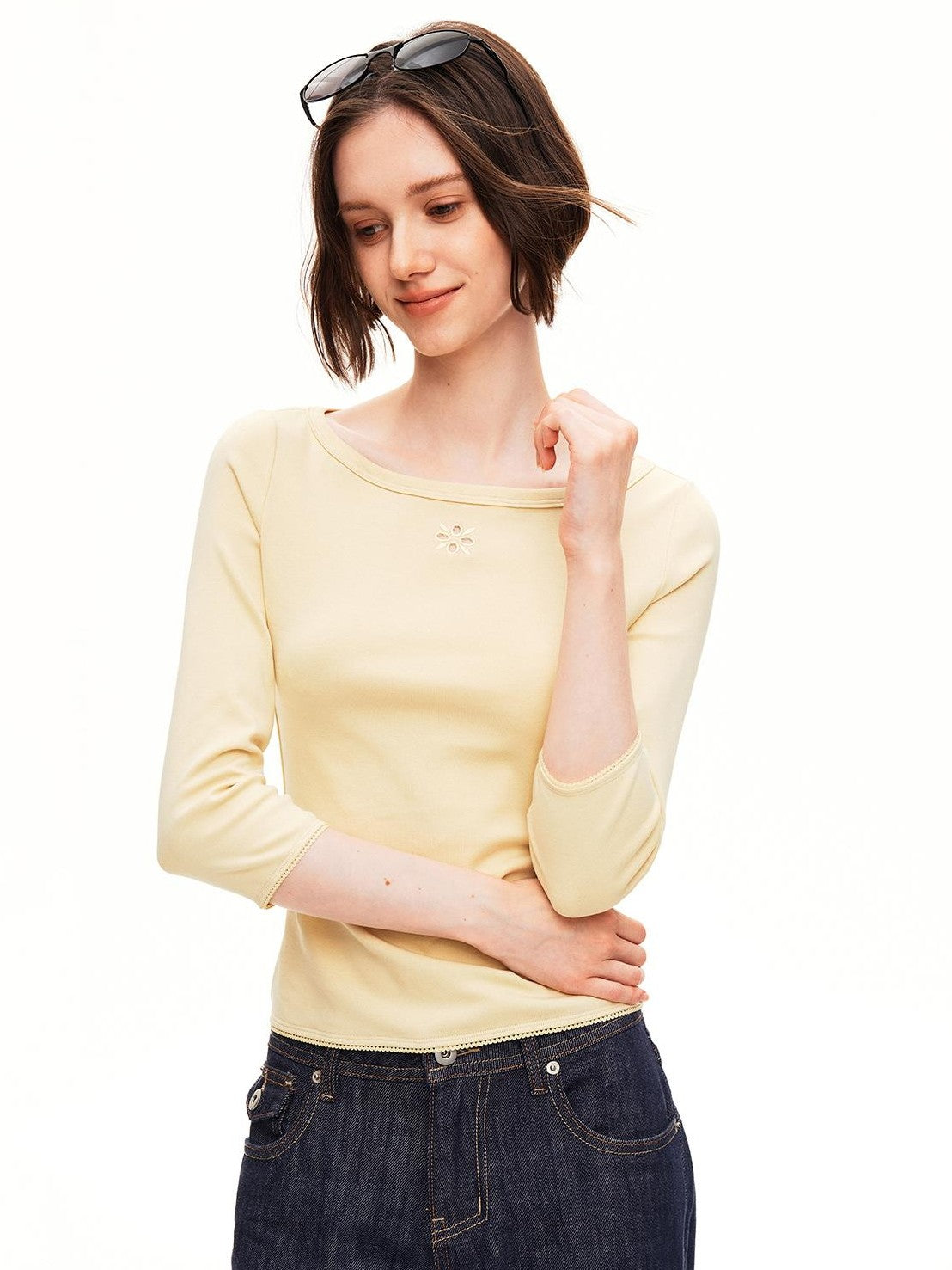 STRIKE A POSE Boat Neck Lace Trim Solid Color Slim Fit Cotton Women&