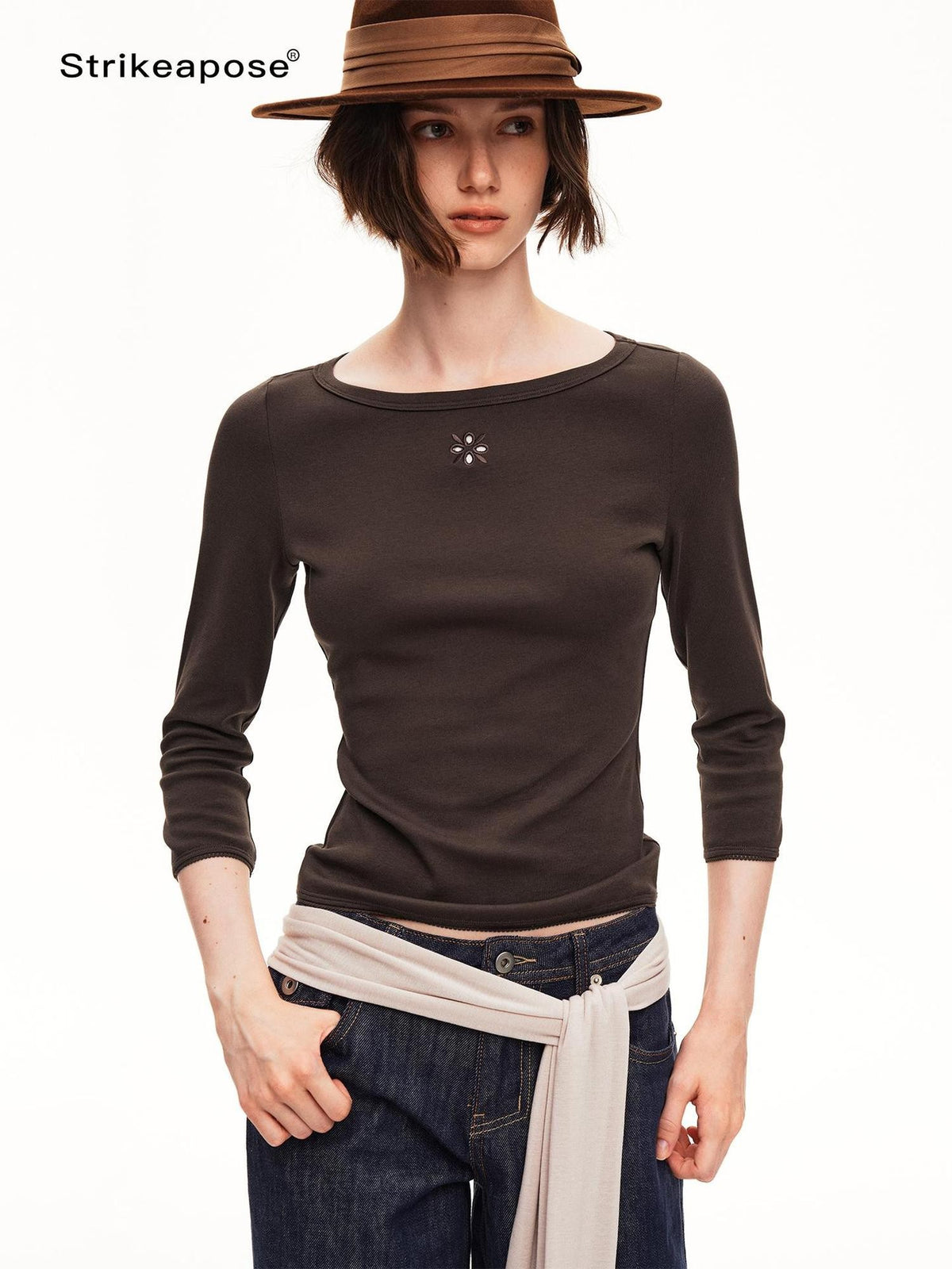 STRIKE A POSE Boat Neck Lace Trim Solid Color Slim Fit Cotton Women&